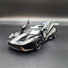 Load image into Gallery viewer, Explorafind 2019 Ford GT Black 1:32 Die Cast Car