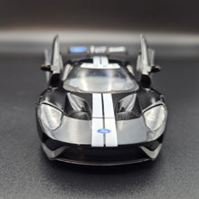 Load image into Gallery viewer, Explorafind 2019 Ford GT Black 1:32 Die Cast Car