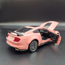 Load image into Gallery viewer, Explorafind 2022 Ford Mustang Shelby GT500 Pink 1:32 Die Cast Car