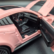 Load image into Gallery viewer, Explorafind 2022 Ford Mustang Shelby GT500 Pink 1:32 Die Cast Car