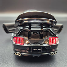 Load image into Gallery viewer, Explorafind 2022 Ford Mustang Shelby GT500 Black 1:32 Die Cast Car