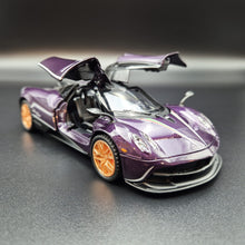Load image into Gallery viewer, Explorafind 2018 Pagani Huayra Purple 1:32 Die Cast Car