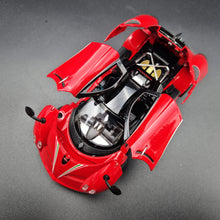 Load image into Gallery viewer, Explorafind 2018 Pagani Huayra Red 1:32 Die Cast Car