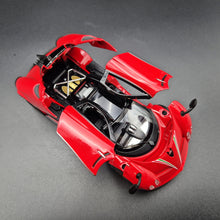 Load image into Gallery viewer, Explorafind 2018 Pagani Huayra Red 1:32 Die Cast Car