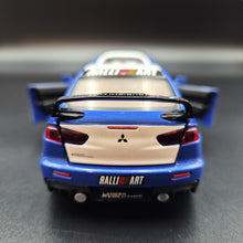 Load image into Gallery viewer, Explorafind 2015 Mitsubishi Lancer Evolution Blue 1:32 Die Cast Car