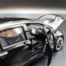 Load image into Gallery viewer, Explorafind 2007 Mitsubishi EVO IX Black 1:32 Die Cast Car