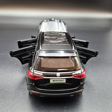 Load image into Gallery viewer, Explorafind 2022 Mercedes-Benz Maybach GLE 63 S Black 1:36 Die Cast Car