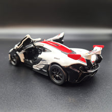 Load image into Gallery viewer, Explorafind 2016 McLaren P1 GTR White 1:32 Die Cast Car