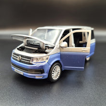 Load image into Gallery viewer, Explorafind 2018 Volkswagen T6 Multivan Silver/Blue 1:32 Die Cast Van