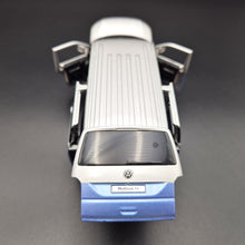 Load image into Gallery viewer, Explorafind 2018 Volkswagen T6 Multivan Silver/Blue 1:32 Die Cast Van