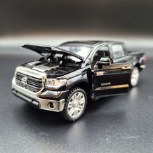 Load image into Gallery viewer, Explorafind 2019 Toyota Tundra Black 1:32 Die Cast Car