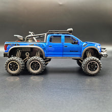 Load image into Gallery viewer, Explorafind 2023 Ford Raptor F-150 6x6 Blue 1:24 Die Cast Pickup