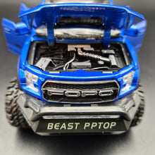 Load image into Gallery viewer, Explorafind 2023 Ford Raptor F-150 6x6 Blue 1:24 Die Cast Pickup