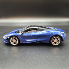 Load image into Gallery viewer, Explorafind 2023 McLaren 720S Blue 1:32 Die Cast Car