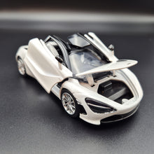 Load image into Gallery viewer, Explorafind 2023 McLaren 720S White 1:32 Die Cast Car