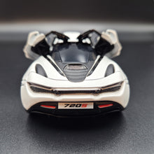 Load image into Gallery viewer, Explorafind 2023 McLaren 720S White 1:32 Die Cast Car