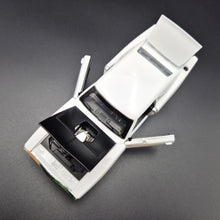 Load image into Gallery viewer, Explorafind 1969 Dodge Charger 500 White 1:32 Die Cast Car