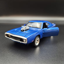Load image into Gallery viewer, Explorafind 1969 Dodge Charger 500 Blue 1:32 Die Cast Car