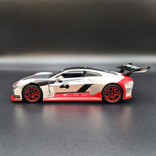 Load image into Gallery viewer, Explorafind 2018 Audi e-tron Vision Gran Turismo White 1:32 Die Cast Car
