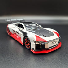 Load image into Gallery viewer, Explorafind 2018 Audi e-tron Vision Gran Turismo White 1:32 Die Cast Car