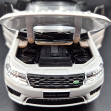 Load image into Gallery viewer, Explorafind 2022 Range Rover Sport White 1:32 Die Cast Car