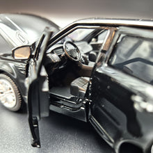 Load image into Gallery viewer, Explorafind 2022 Range Rover Sport Black 1:32 Die Cast Car
