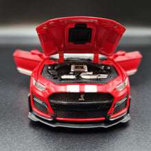 Load image into Gallery viewer, Explorafind 2022 Ford Mustang Shelby GT500 Red 1:32 Die Cast Car