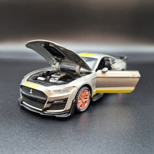 Load image into Gallery viewer, Explorafind 2022 Ford Mustang Shelby GT500 Grey 1:32 Die Cast Car