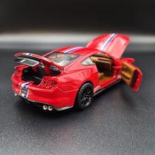 Load image into Gallery viewer, Explorafind 2020 Ford Mustang Shelby GT350 Red 1:32 Die Cast Car
