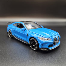 Load image into Gallery viewer, Explorafind 2023 BMW M4 G82 Coupe Blue 1:32 Die Cast Car