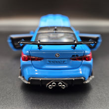 Load image into Gallery viewer, Explorafind 2023 BMW M4 G82 Coupe Blue 1:32 Die Cast Car