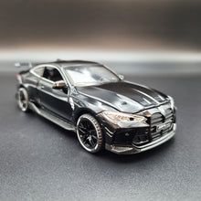 Load image into Gallery viewer, Explorafind 2023 BMW M4 G82 Coupe Black 1:32 Die Cast Car