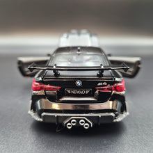Load image into Gallery viewer, Explorafind 2023 BMW M4 G82 Coupe Black 1:32 Die Cast Car