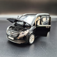 Load image into Gallery viewer, Explorafind 2021 Mercedes-Benz V-Class V260 Black 1:36 Die Cast Van