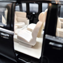 Load image into Gallery viewer, Explorafind 2021 Mercedes-Benz V-Class V260 Black 1:36 Die Cast Van