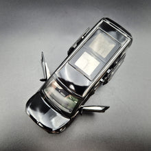 Load image into Gallery viewer, Explorafind 2021 Mercedes-Benz V-Class V260 Black 1:36 Die Cast Van