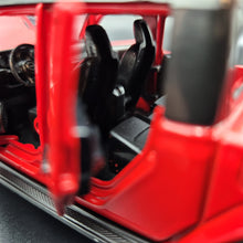 Load image into Gallery viewer, Explorafind 2022 Jeep Gladiator Rubicon Red 1:32 Die Cast Car