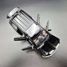Load image into Gallery viewer, Explorafind 2021 Toyota Land Cruiser Black 1:32 Die Cast Car