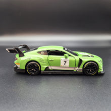 Load image into Gallery viewer, Explorafind 2018 Bentley Continental GT3 Satin Green 1:32 Die Cast Car