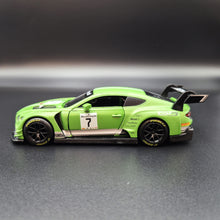 Load image into Gallery viewer, Explorafind 2018 Bentley Continental GT3 Satin Green 1:32 Die Cast Car