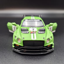 Load image into Gallery viewer, Explorafind 2018 Bentley Continental GT3 Satin Green 1:32 Die Cast Car