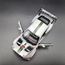 Load image into Gallery viewer, Explorafind 2018 Bentley Continental GT3 Silver 1:32 Die Cast Car
