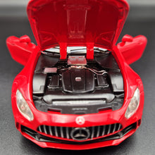 Load image into Gallery viewer, Explorafind 2019 Mercedes-Benz GT Red 1:32 Die Cast Car