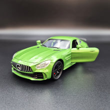 Load image into Gallery viewer, Explorafind 2019 Mercedes-Benz GT Green 1:32 Die Cast Car