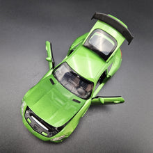 Load image into Gallery viewer, Explorafind 2019 Mercedes-Benz GT Green 1:32 Die Cast Car