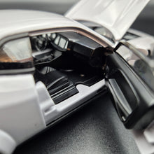 Load image into Gallery viewer, Explorafind 2023 Dodge Challenger SRT Hellcat Grey 1:32 Die Cast Car