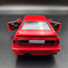 Load image into Gallery viewer, Explorafind 1982 Audi Quattro Red 1:36 Die Cast Car