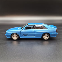 Load image into Gallery viewer, Explorafind 1982 Audi Quattro Blue 1:36 Die Cast Car