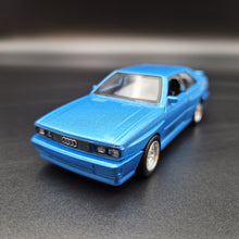 Load image into Gallery viewer, Explorafind 1982 Audi Quattro Blue 1:36 Die Cast Car