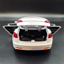 Load image into Gallery viewer, Explorafind 2021 Tesla Model 3 White 1:32 Die Cast Car